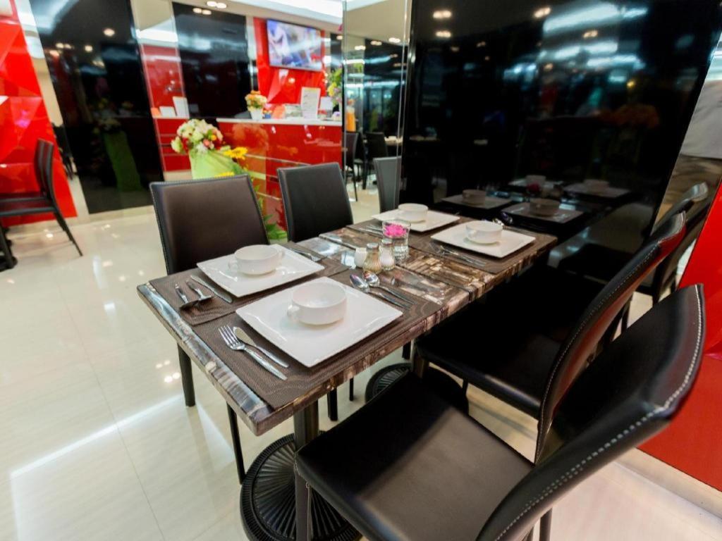Euro Luxury Pavillion Pratunam Банкок Екстериор снимка
