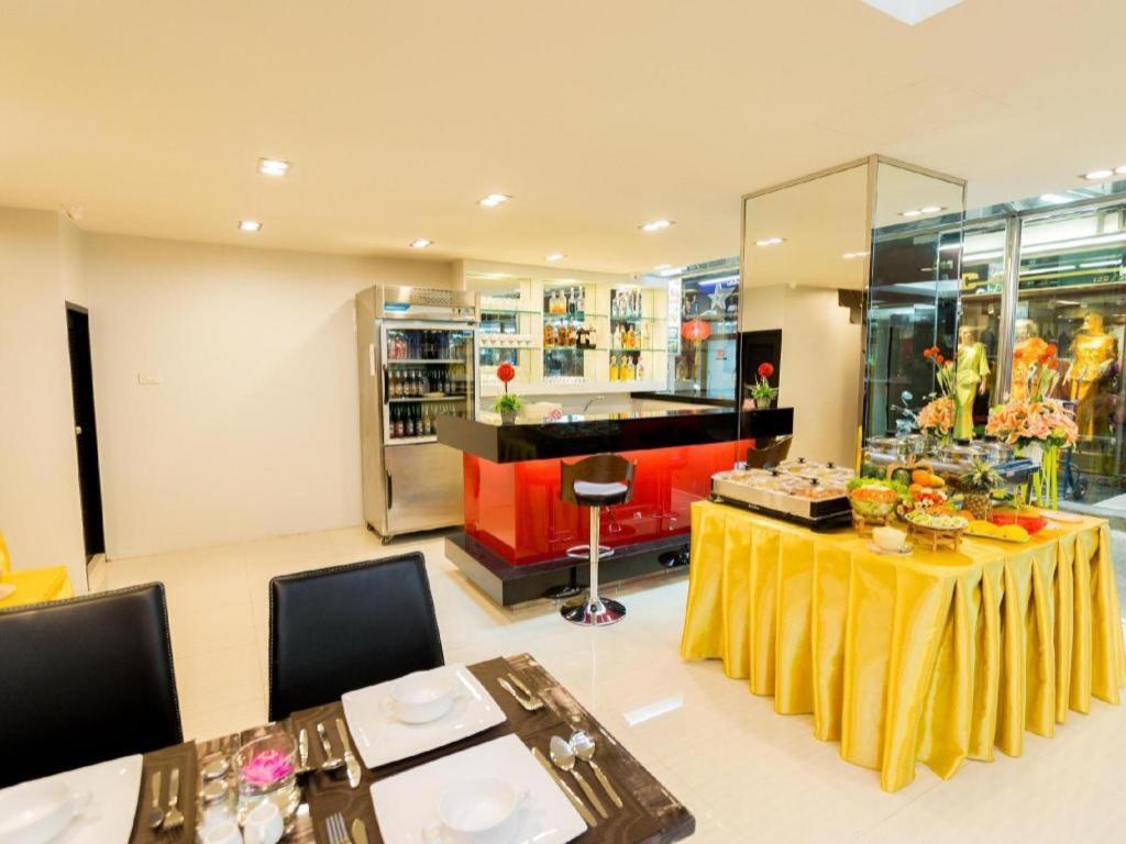 Euro Luxury Pavillion Pratunam Банкок Екстериор снимка
